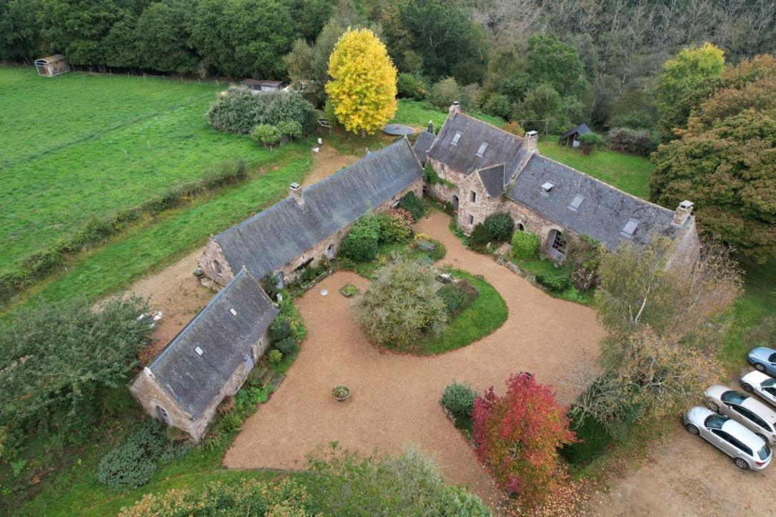 La Grange De Coatelan Hotel Plougonven Kültér fotó