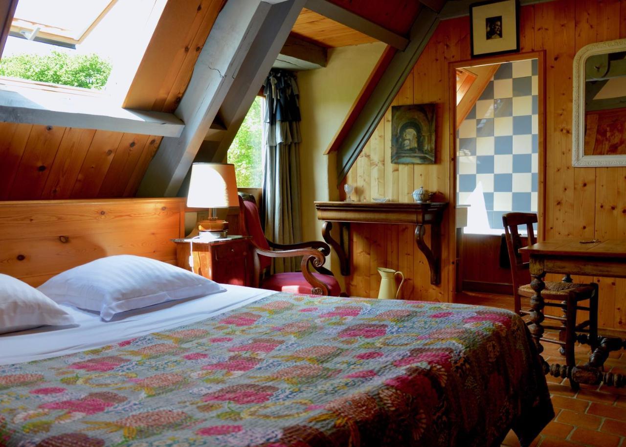 La Grange De Coatelan Hotel Plougonven Kültér fotó